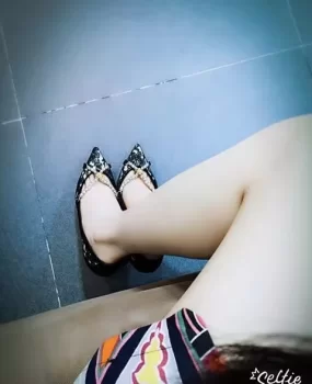 北海年轻小妹