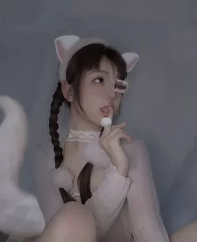 成都刚失足下海嫩妹