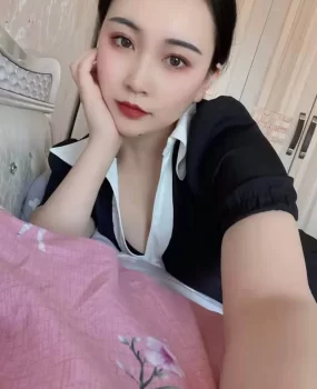 哈西28岁小少妇